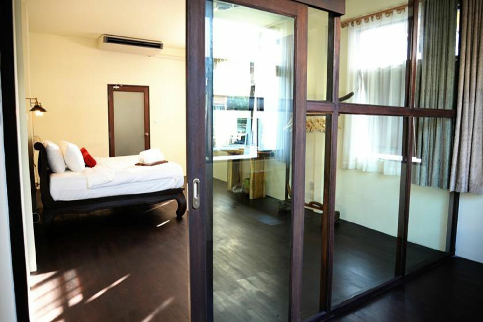 Nawa Saraan Hotel Chiang Mai Buitenkant foto